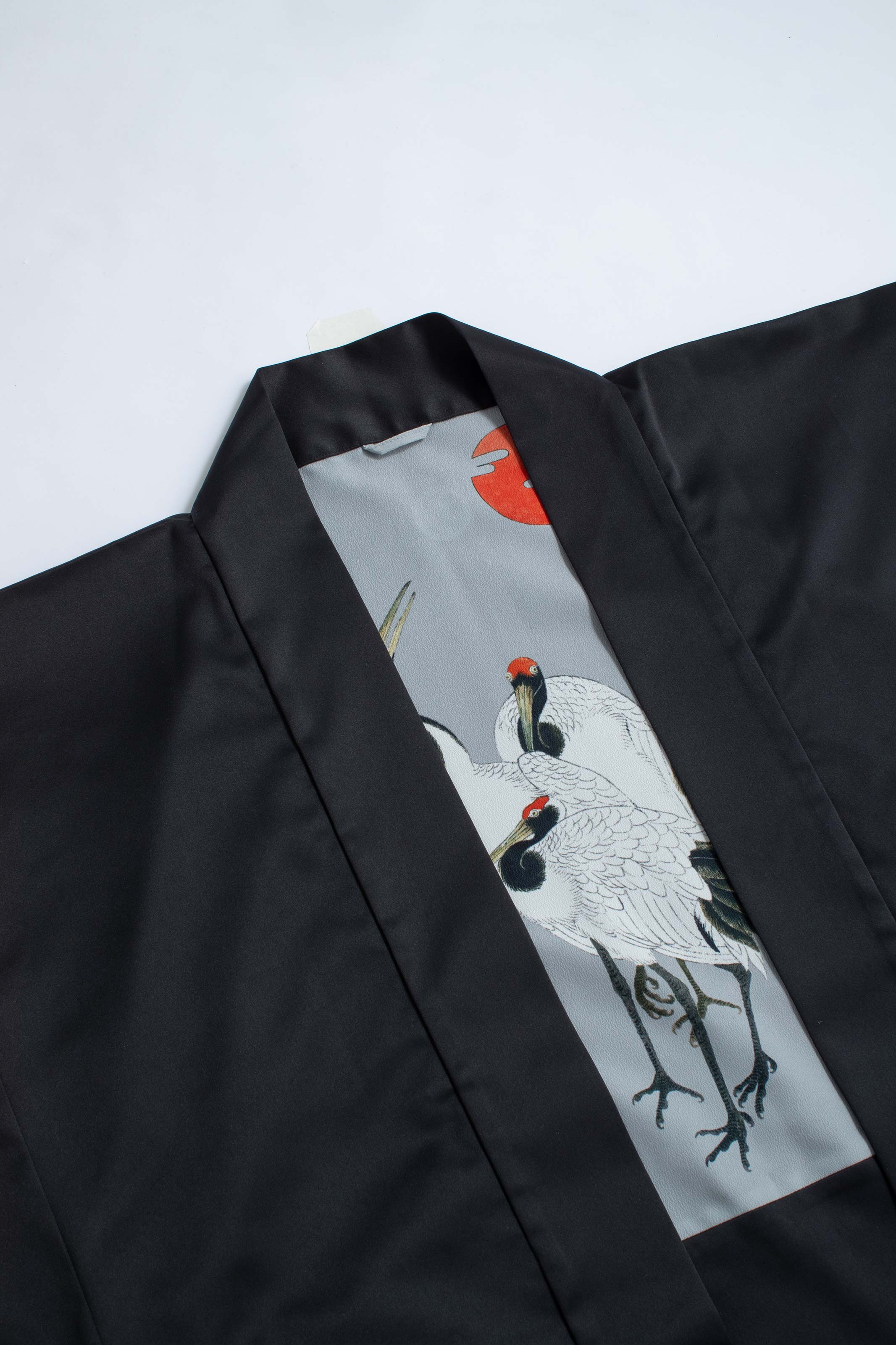 KUROMONTSUKI HAORI - Tsuru, Tsuki