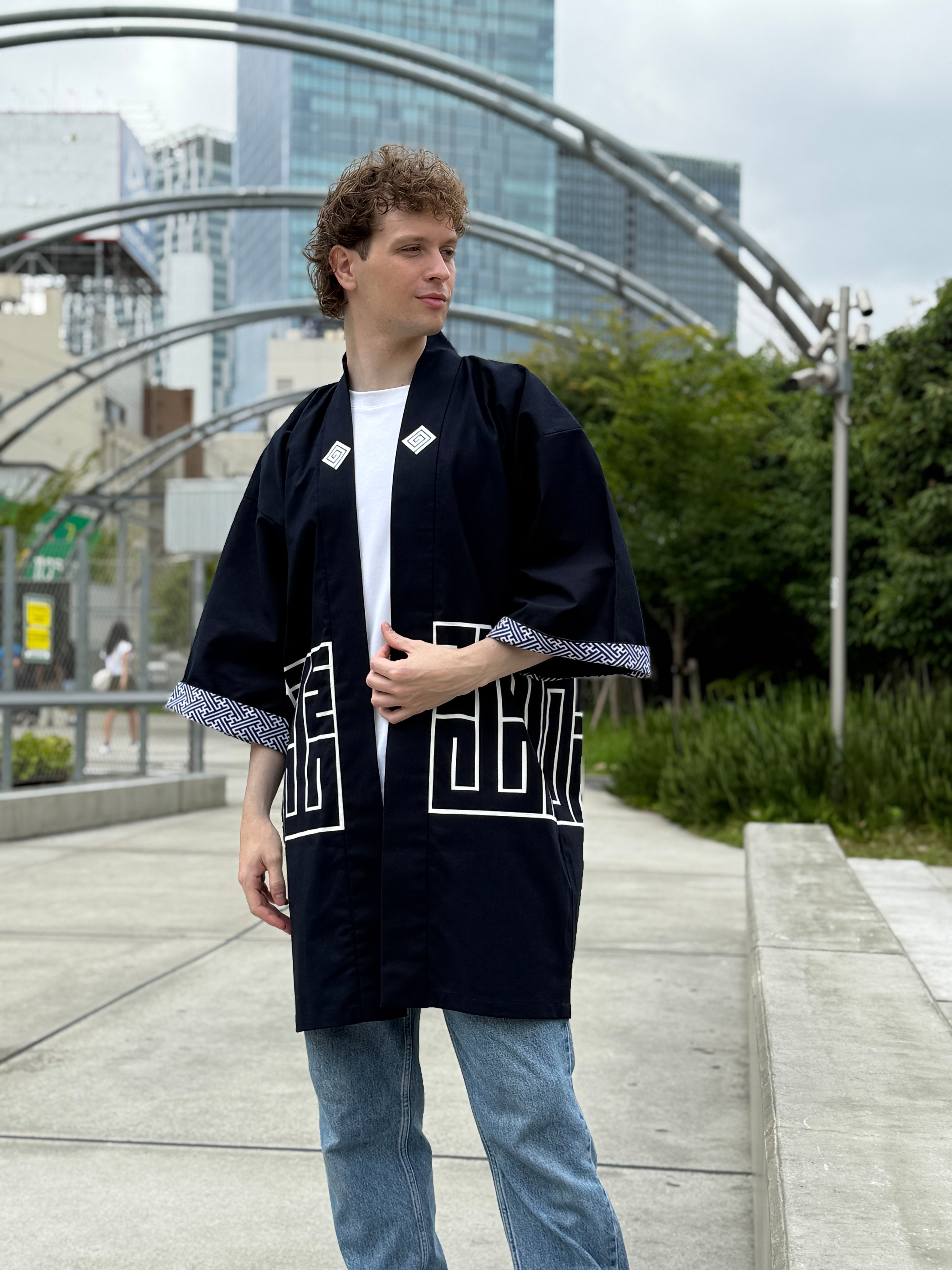 CAT -LIGHTNING SPEED- SHIRUSHI-ZOME HANTEN JACKET / 猫 -電光石火- 印染半纏