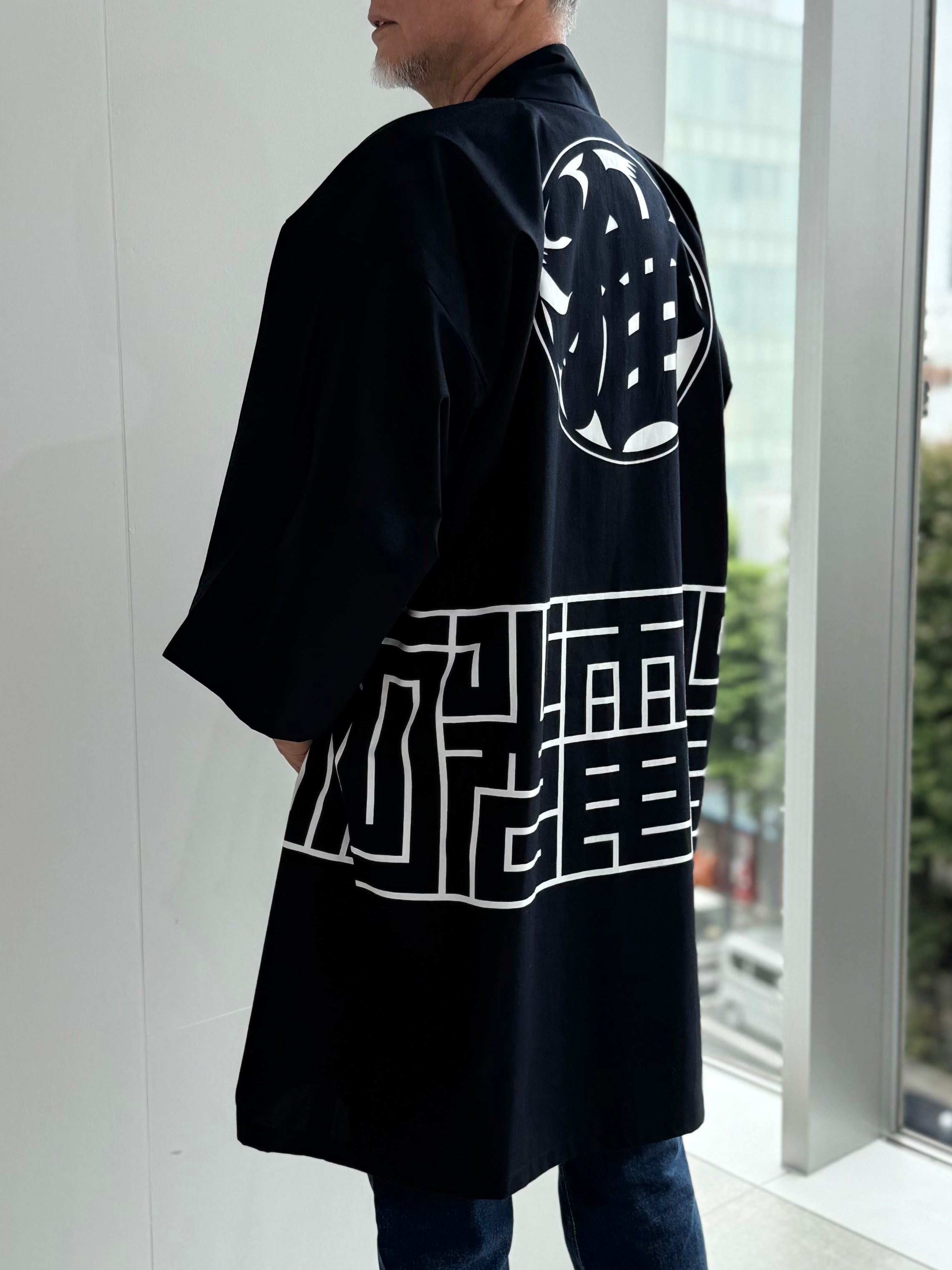 CAT -LIGHTNING SPEED- SHIRUSHI-ZOME HANTEN JACKET / 猫 -電光石火- 印染半纏