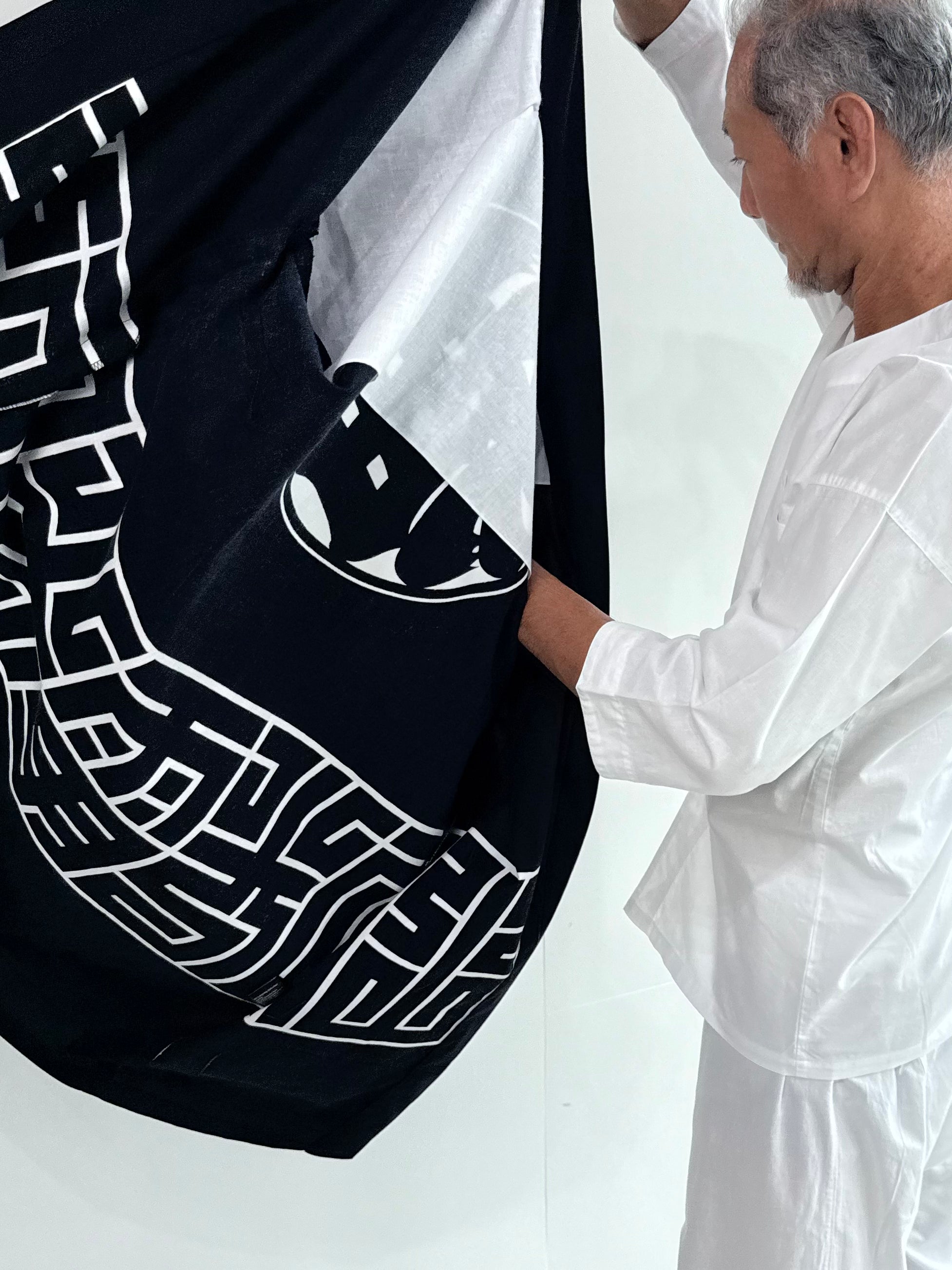 CAT -LIGHTNING SPEED- SHIRUSHI-ZOME HANTEN JACKET / 猫 -電光石火- 印染半纏