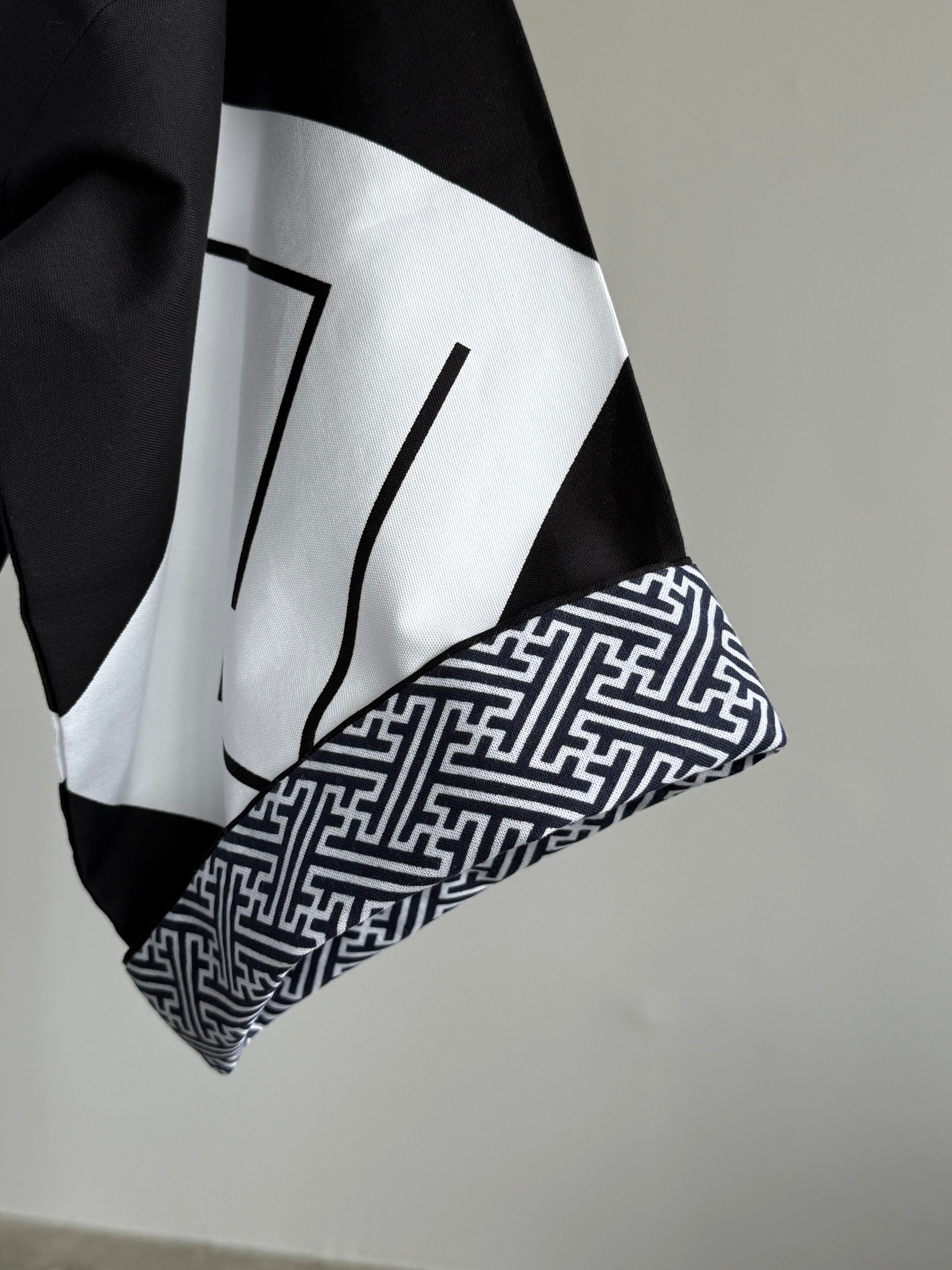 MILE -JAPAN- SHIRUSHI-ZOME HANTEN JACKET / KURO / 参 -日本- 印染半纏