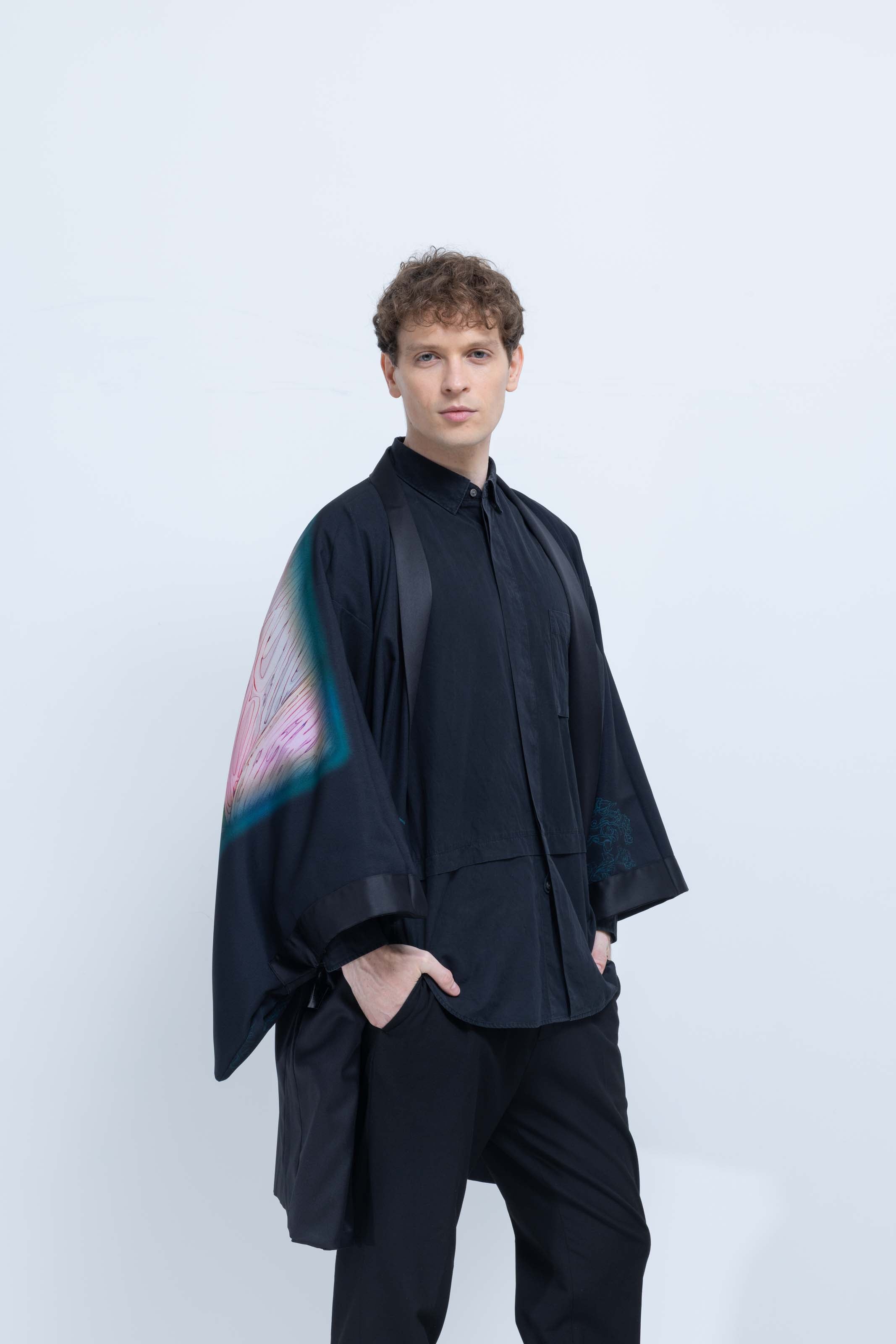 KUROMONTSUKI HAORI - Ryugu