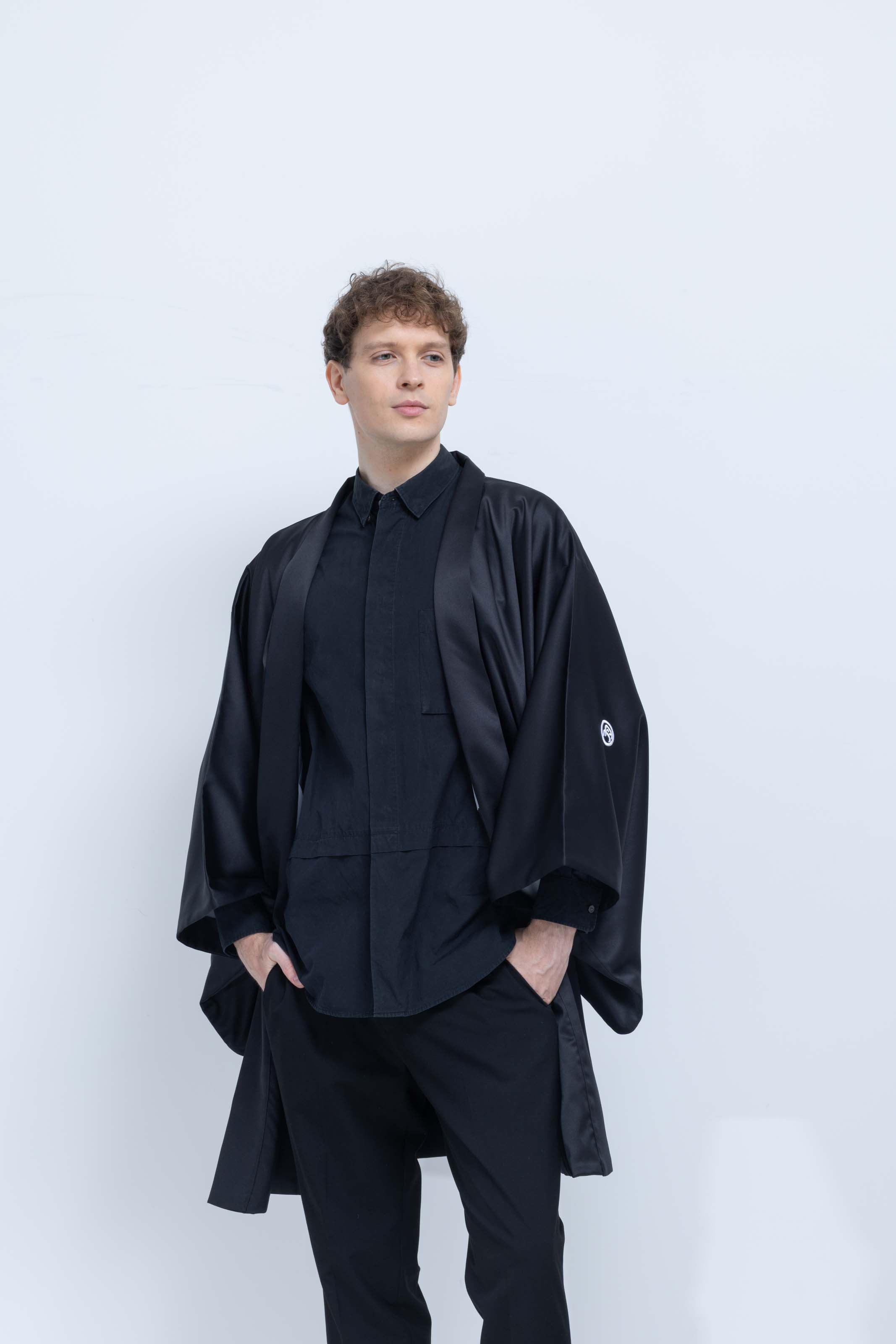 KUROMONTSUKI HAORI - Tsuru, Tsuki