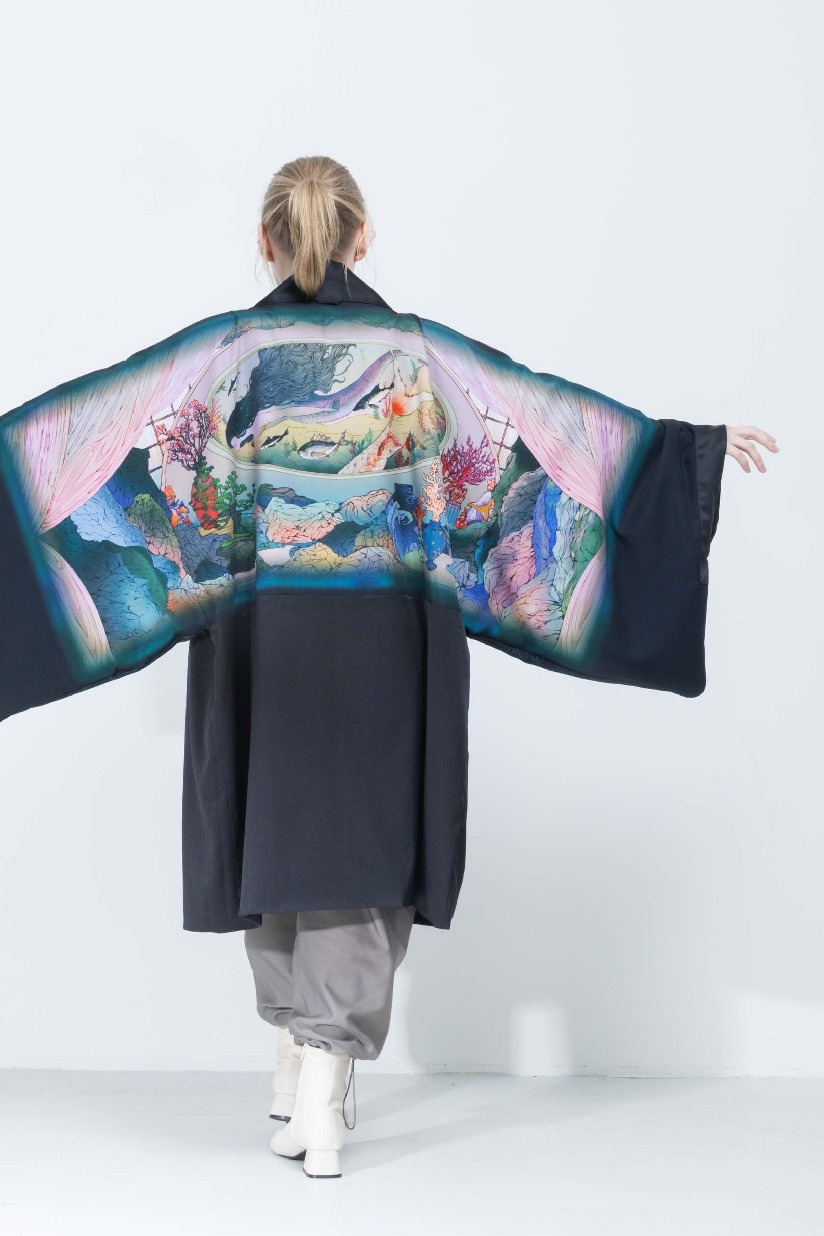 KUROMONTSUKI HAORI - Ryugu