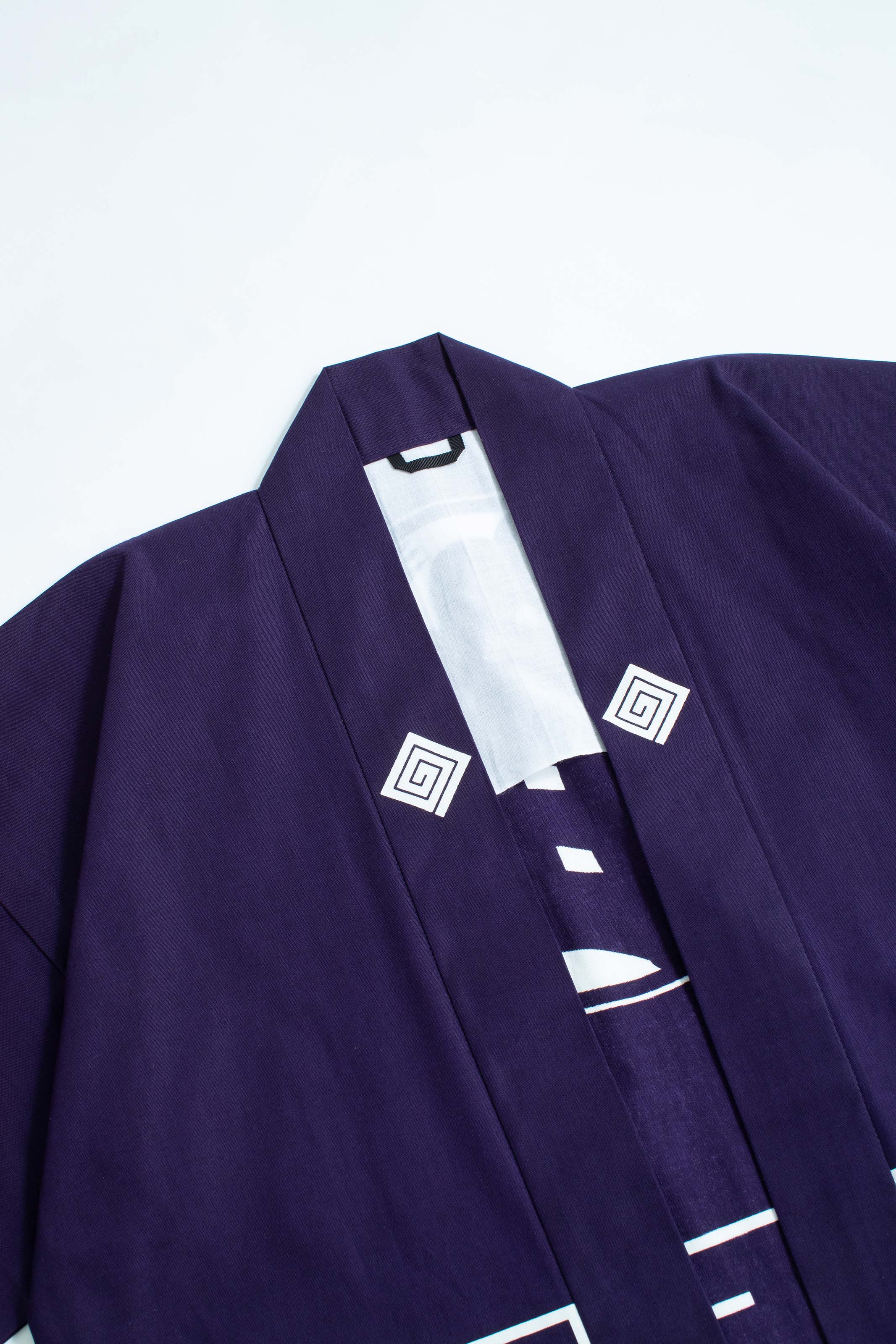 CAT -LIGHTNING SPEED- SHIRUSHI-ZOME HANTEN JACKET/ MURASAKI / 猫 -電光石火- 印染半纏
