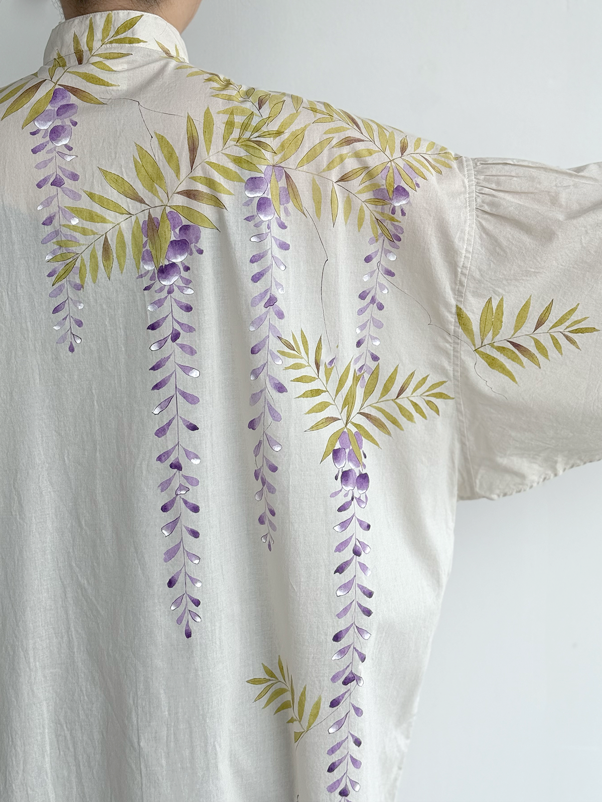 [SANKI ZAKKA SELECT] Volume sleeve blouse - Beige - Wisteria