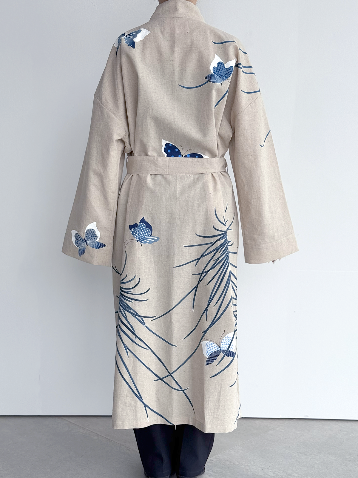 [SANKI ZAKKA SELECT] Gown Jacket - Beige - Butterfly and Rangiku