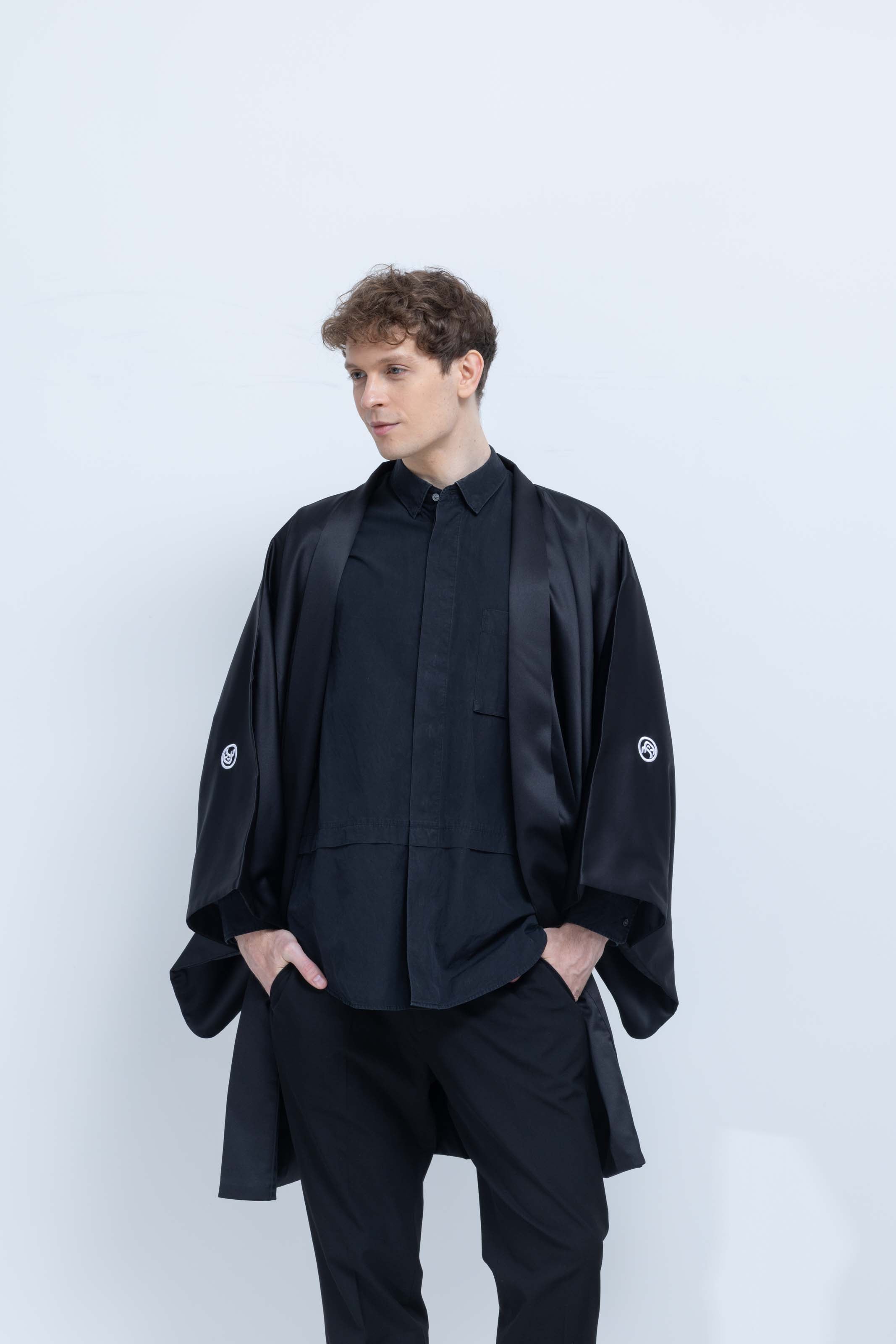 KUROMONTSUKI HAORI - Tsuru, Tsuki