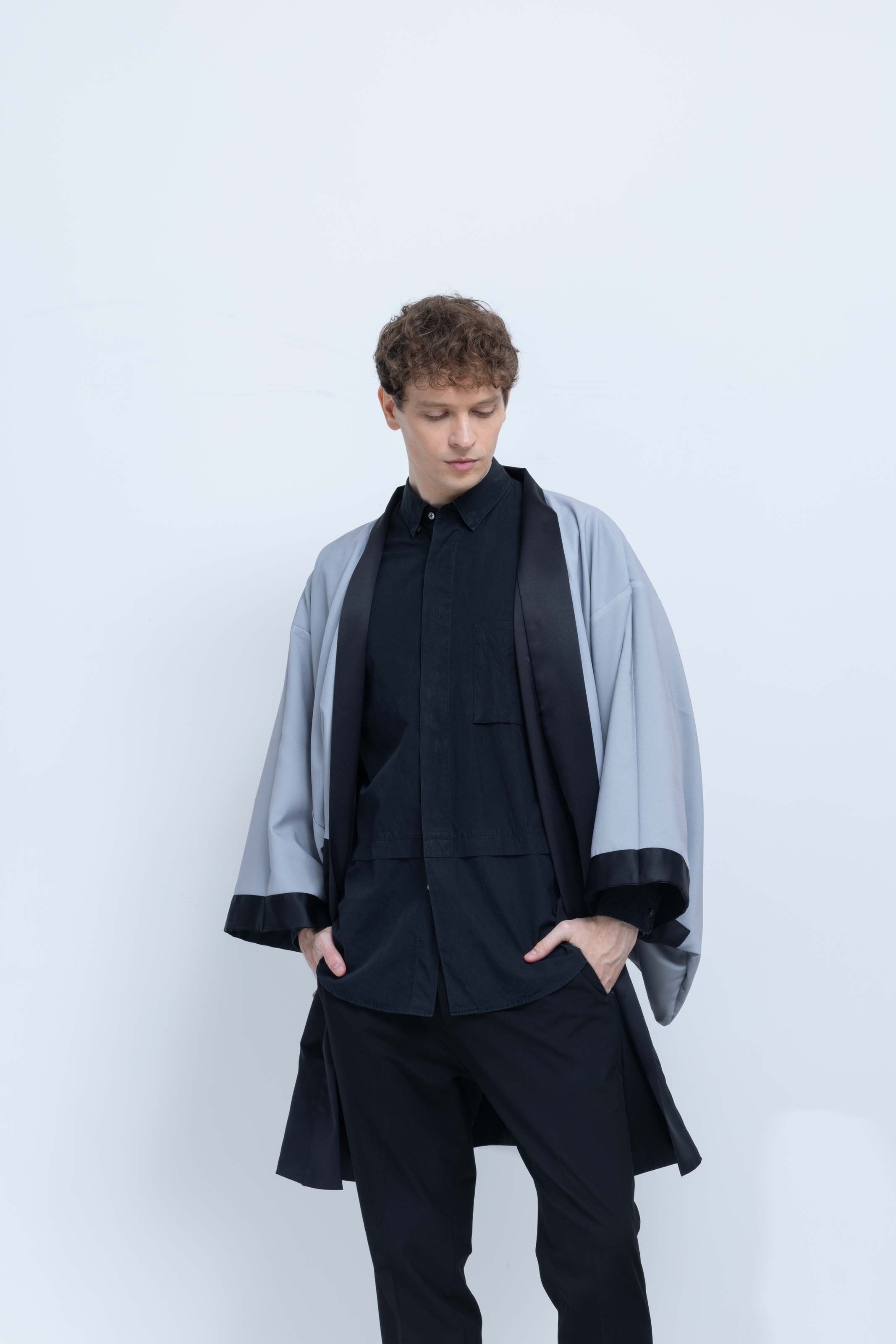 KUROMONTSUKI HAORI - Tsuru, Tsuki